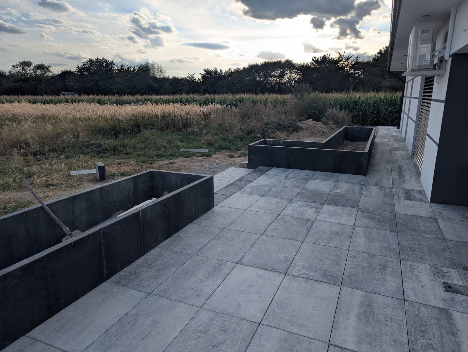 Palisady i obrzeża — AD Brikman